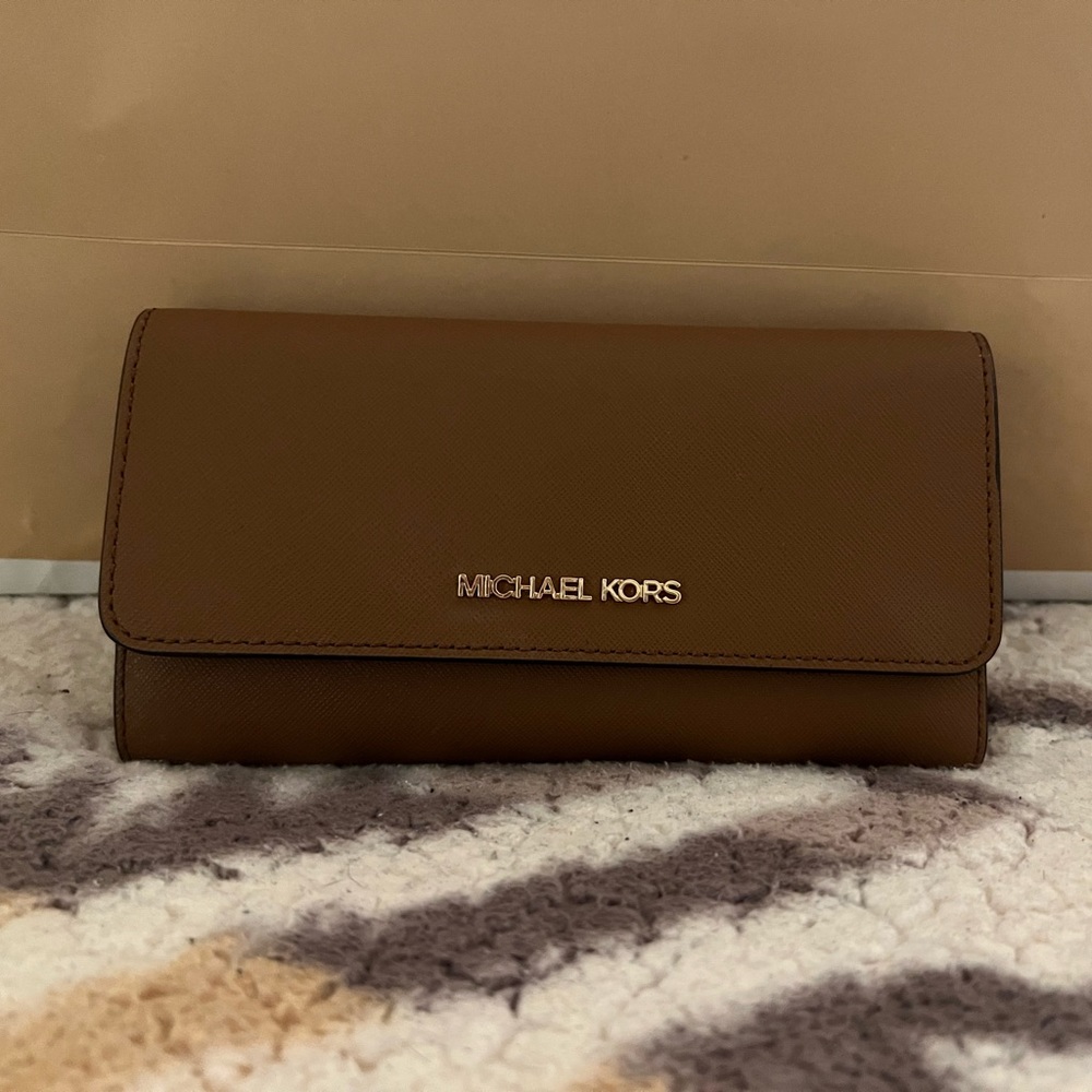 Michael Kors Jet Set TriFold Wallet